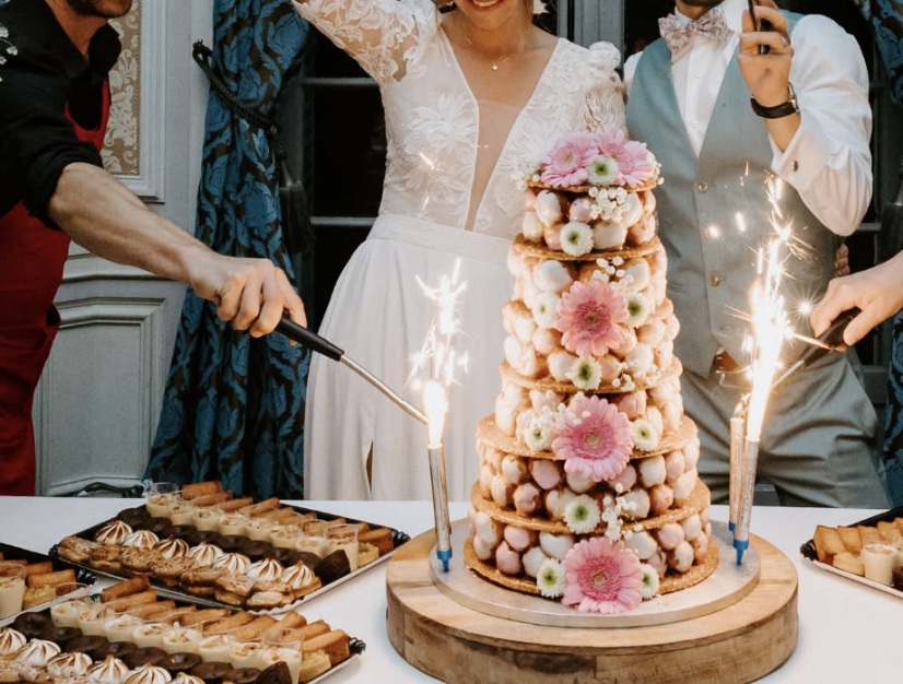 Menu Prestige MYLO Traiteur : wedding cake et entremets